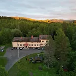 Vanhan Koulun Majatalo-old School Hostel Kolinkylä
