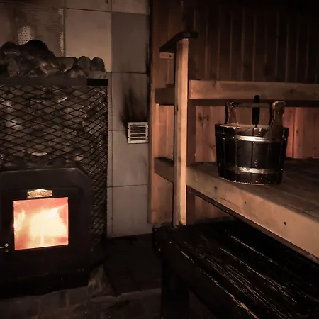 Vanhan Koulun Majatalo-old School 旅馆 *