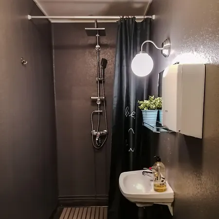 Vanhan Koulun Majatalo-old School 旅馆 Kolinkylä