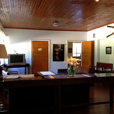 Hostel Vanhan Koulun Majatalo-old School *